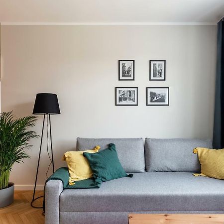 Apartament Ogrod Krasinskich Warsaw Exterior photo